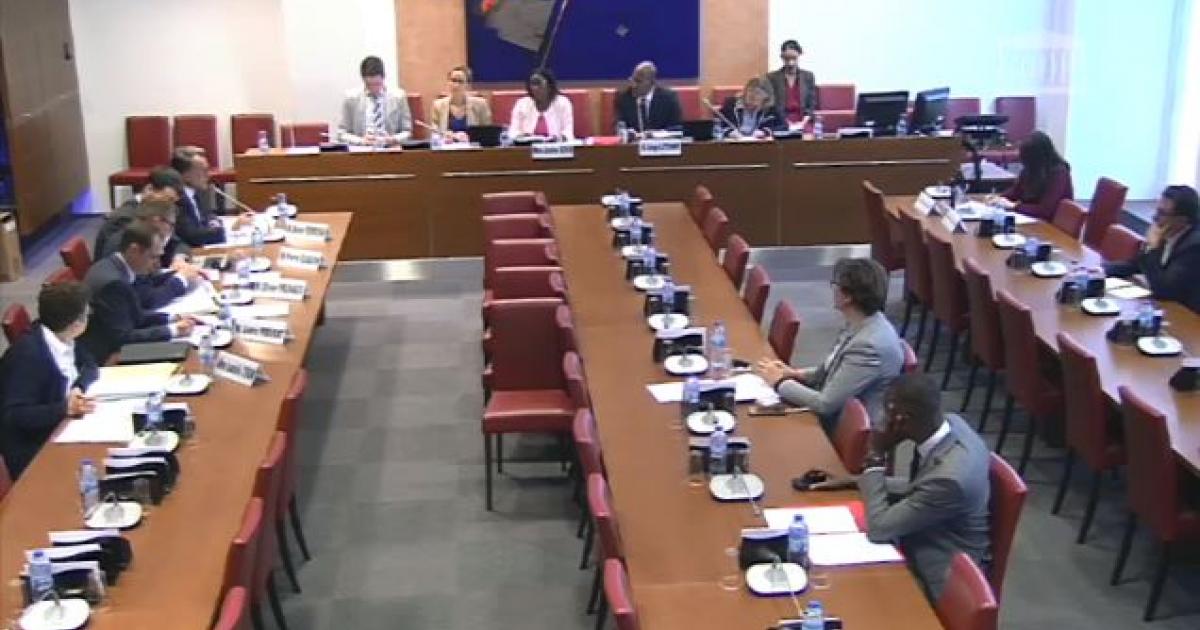     





Chlordécone : un collectif porte plainte au sujet des archives scientifiques disparues




