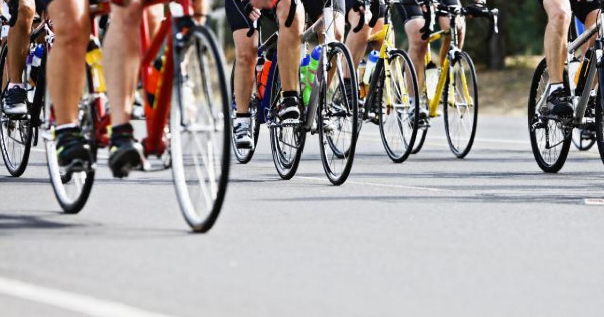 Théo Menant le plus rapide au sprint ! Revivez la dernière étape du Tour, minute par minute