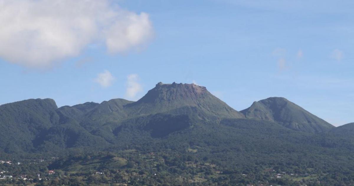     





328 séismes en décembre sous la Soufrière 





