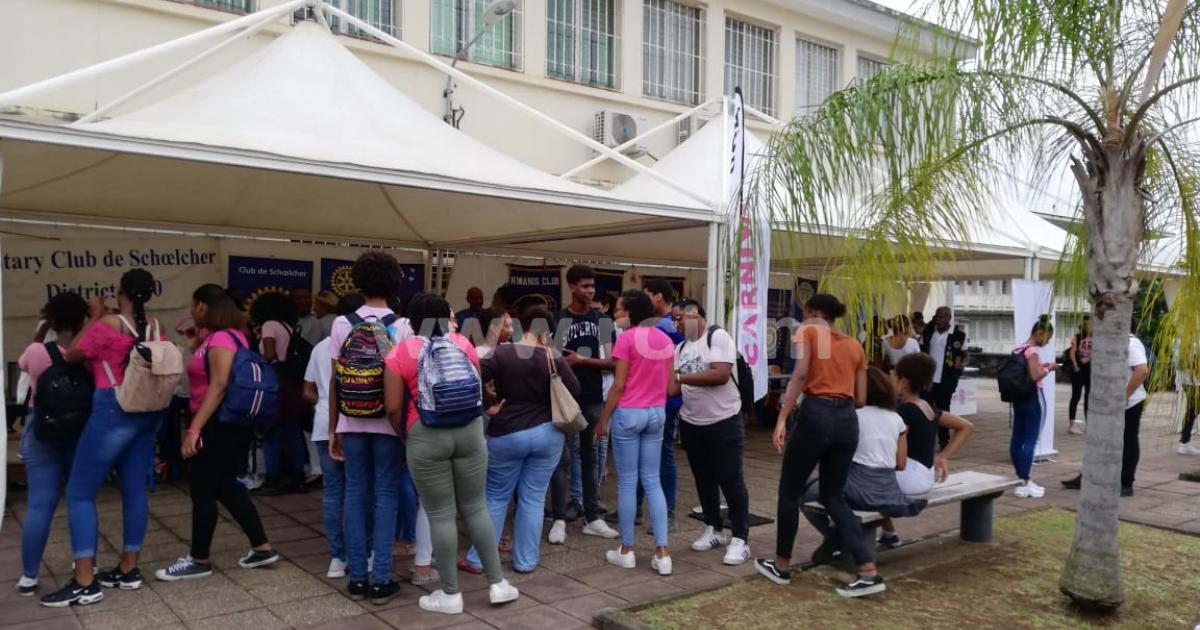 Une pénurie de professeurs d'EPS en Martinique ?