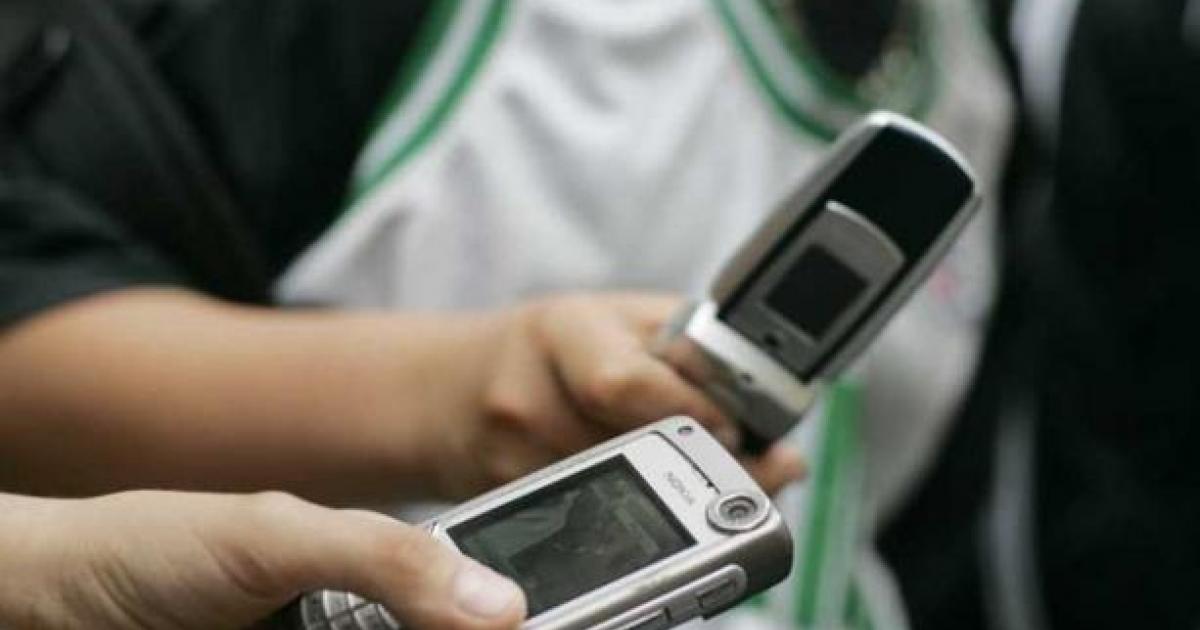 Filmer, publier, partager une vidéo violente, des gestes condamnables