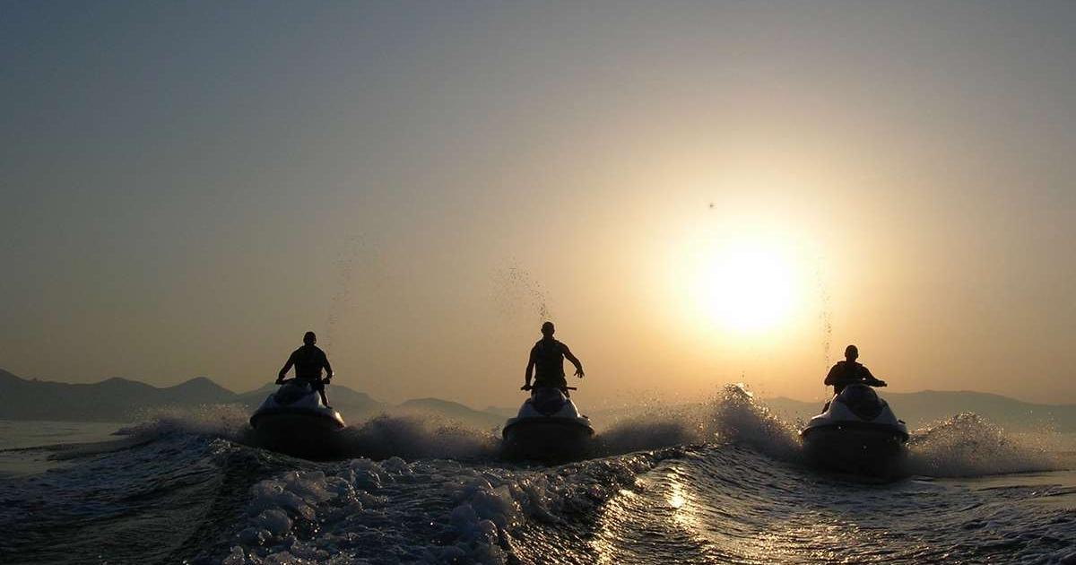 Un pilote de jet ski porté disparu à Sainte-Anne