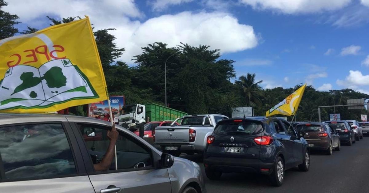 Opération escargot en cours sur la RN1