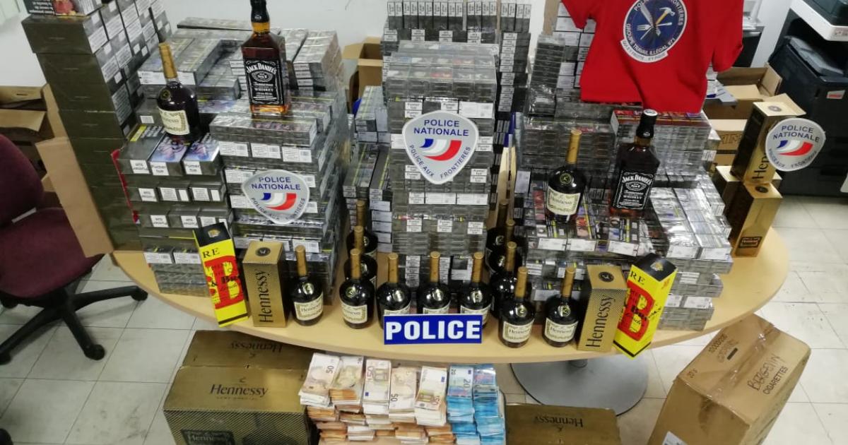 Trafic de cigarettes : près de 400.000€ saisis et le gérant d'épiceries interpellé