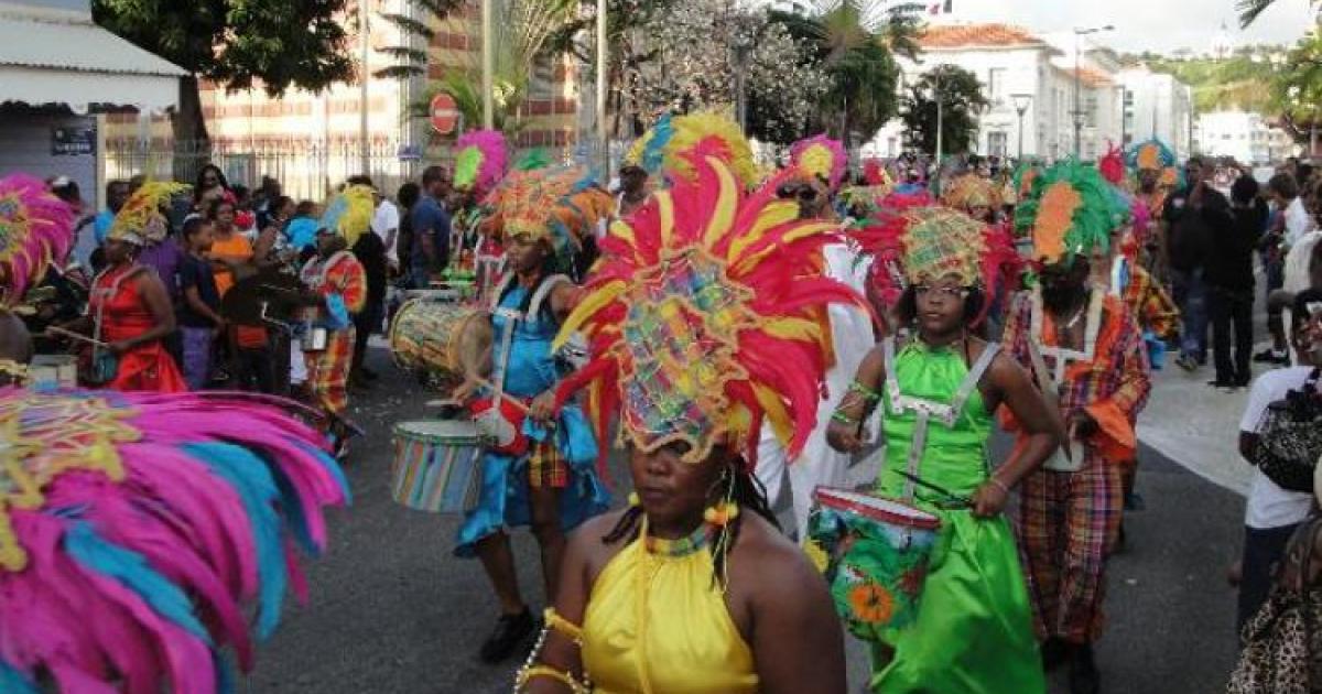     





Carnaval de Fort-de-France : vers une organisation de parades en "circuit fermé"




