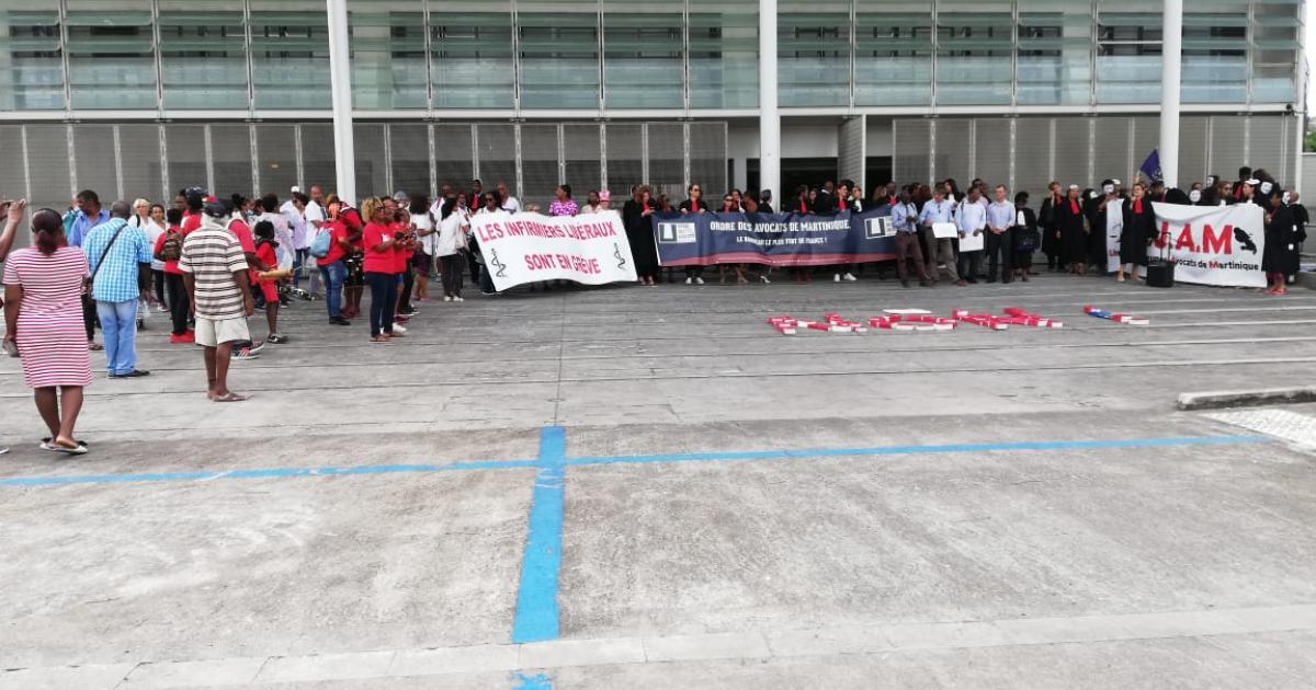 Les avocats de Martinique maintiennent leur mobilisation
