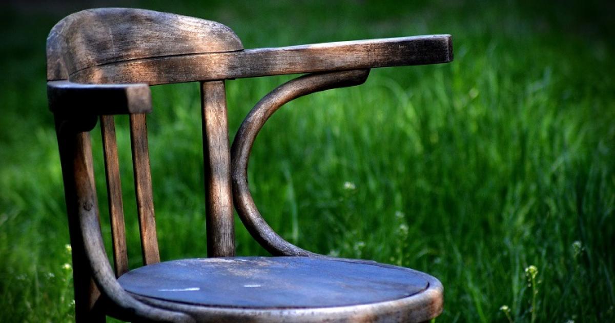 Les astuces pour rénover vos vieux meubles