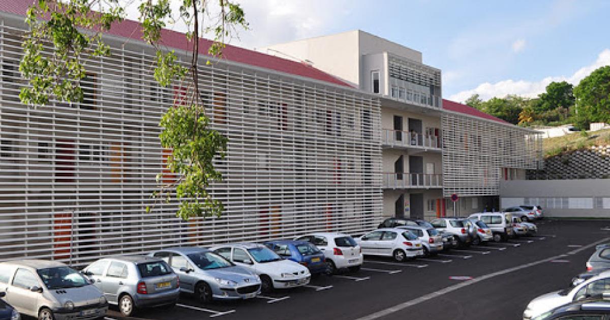Un patient agresse 5 personnes avec une barre de fer au CHBT