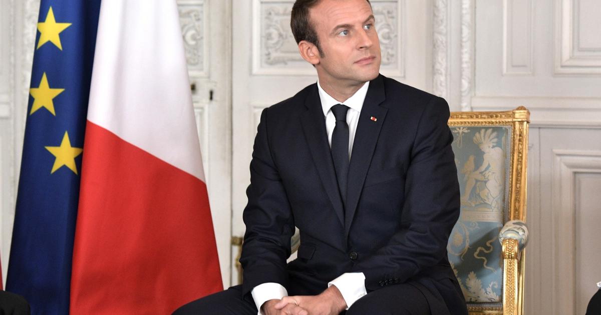 Emmanuel Macron officialise sa candidature à l'élection présidentielle
