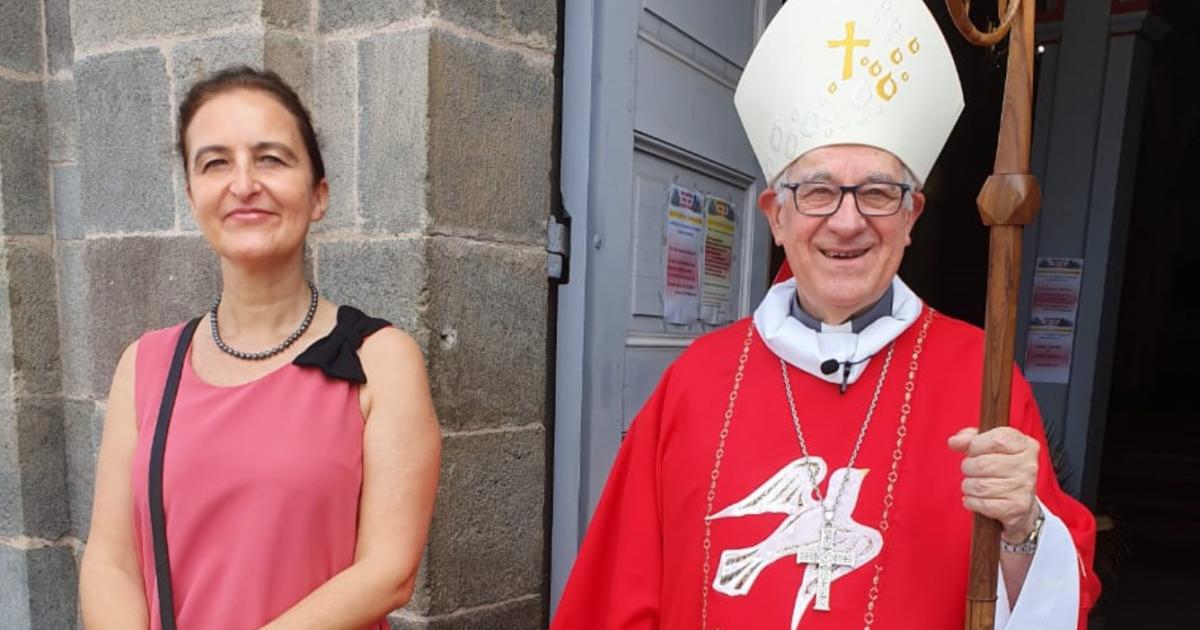 La messe de Pentecôte avec Monseigneur Riocreux