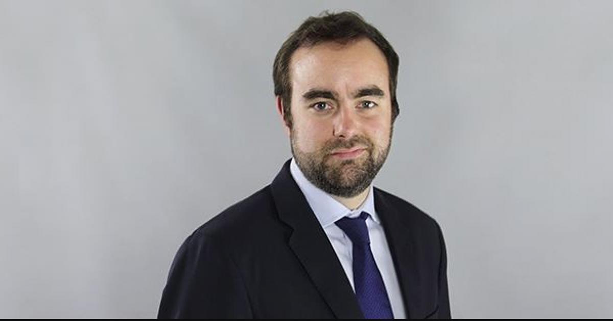     





Le ministre des Outre-Mer en chemin pour la Guadeloupe et la Martinique




