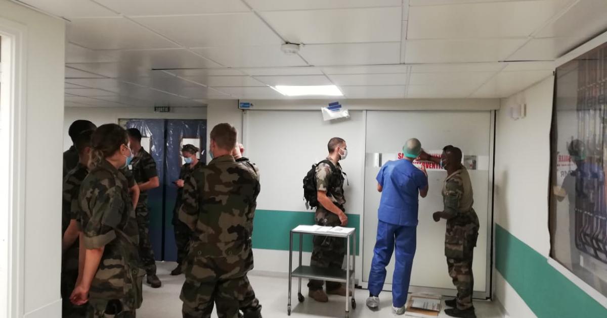 Les renforts militaires s'installent au CHU