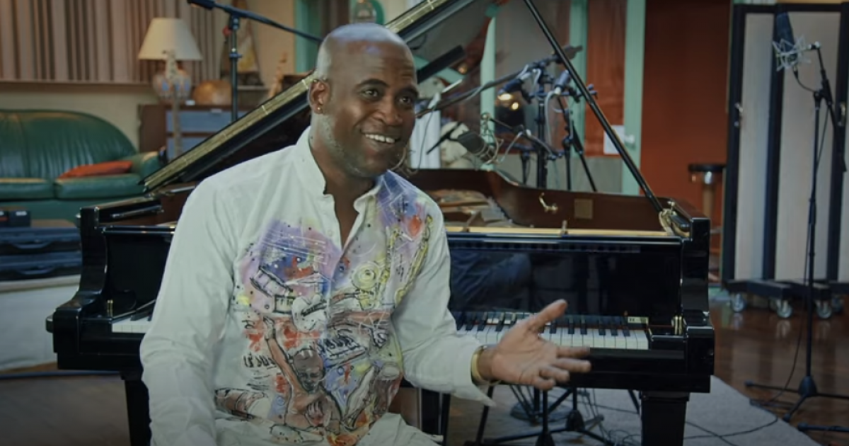     





[AUDIO] Nouvel album du pianiste Guy Marc Vadeleux 





