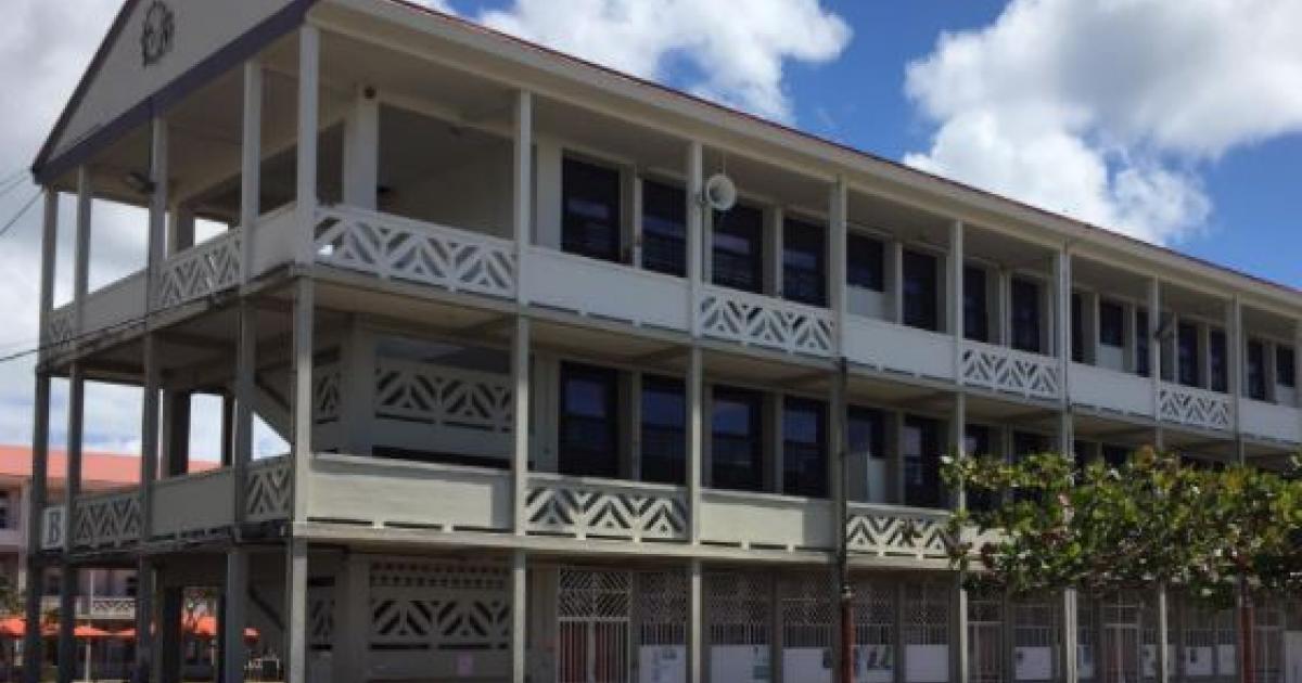     





Agression au lycée Dumas Jean Joseph : le blessé est sorti de l'hôpital




