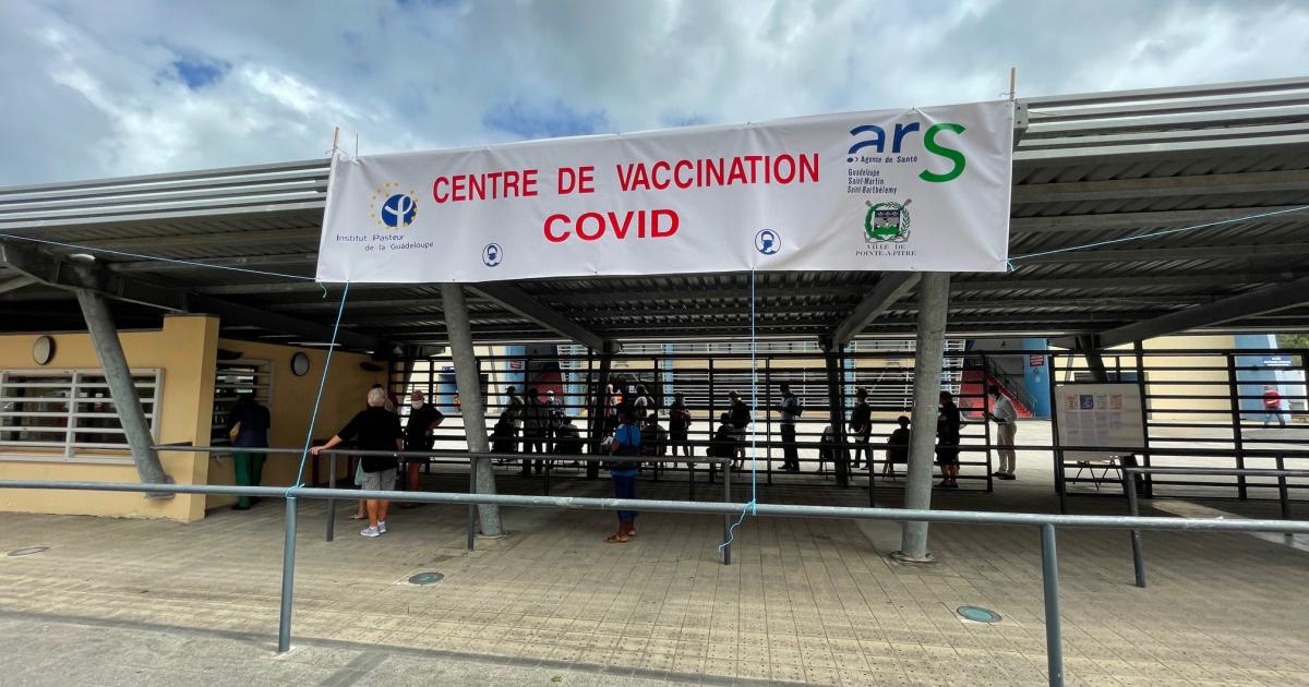 Ouverture d'un centre de vaccination COVID-19 à Pointe-à-Pitre
