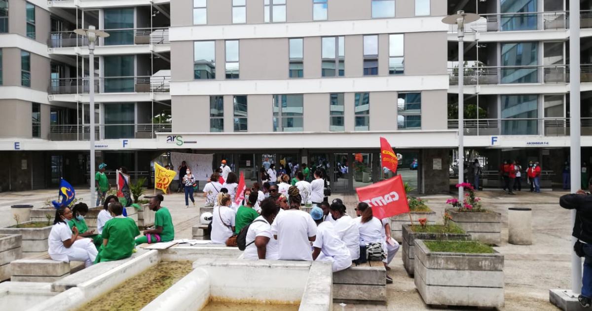 Les infirmiers du service de réanimation du CHUM se mobilisent