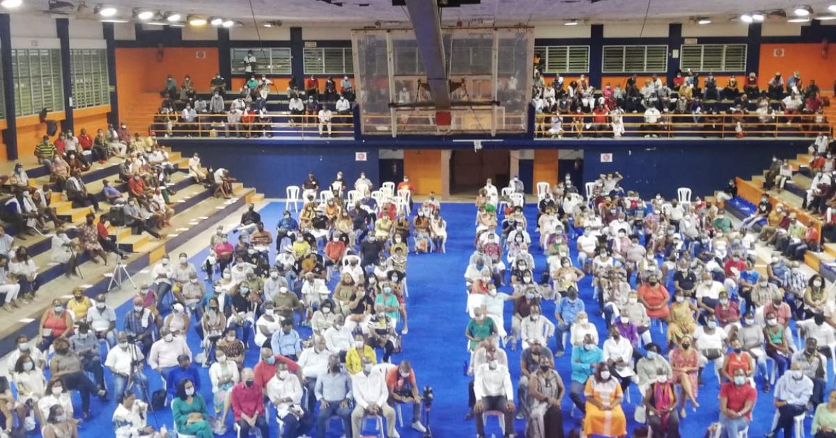     





Elections de la CTM : les têtes de listes rassemblent leurs militants




