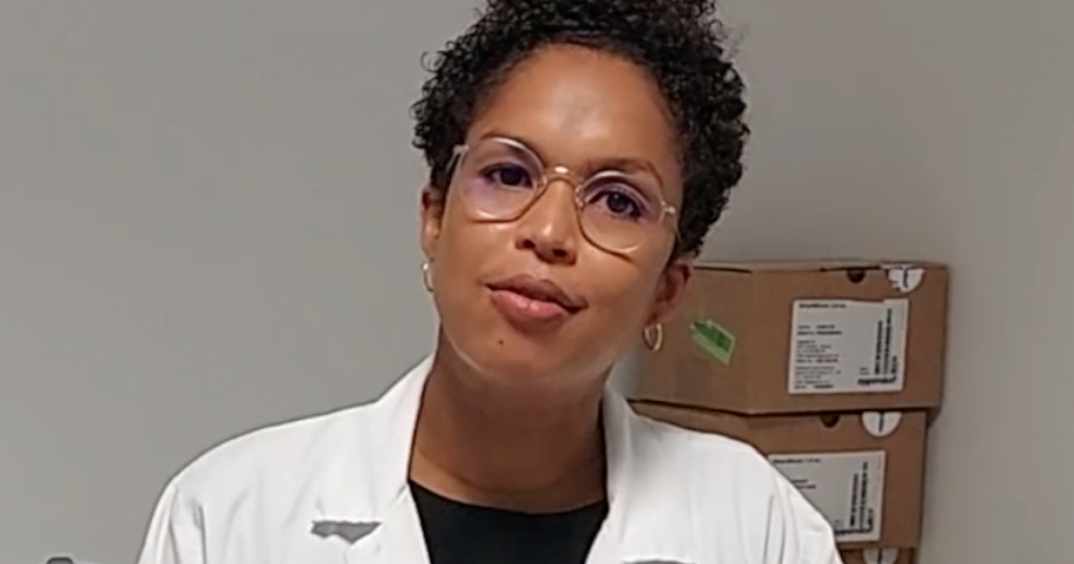 COVID 19 LA VACCINATION EN QUESTIONS : "A-t-on assez de recul pour connaître les effets du vaccin ARN sur le corps?"