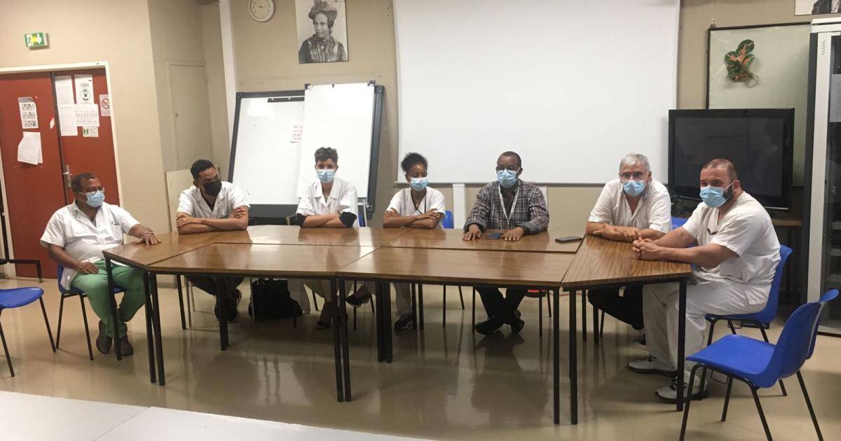 Inquiets, les médecins du CHUM souhaitent intégrer la médiation