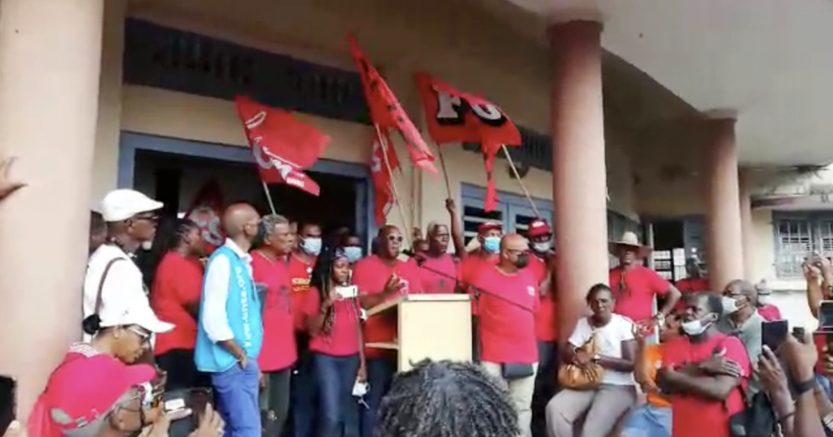     





[VIDEO] Obligation vaccinale : vers une adaptation de la loi pour la Martinique ?




