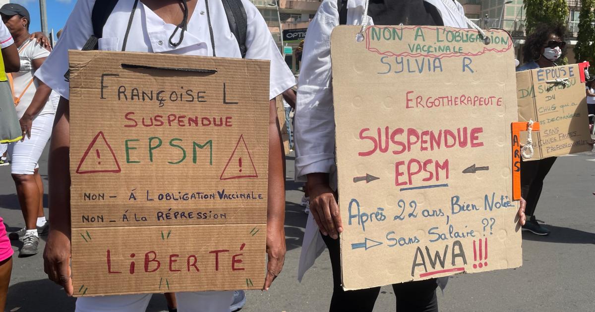 Une marche blanche et silencieuse contre l'obligation vaccinale