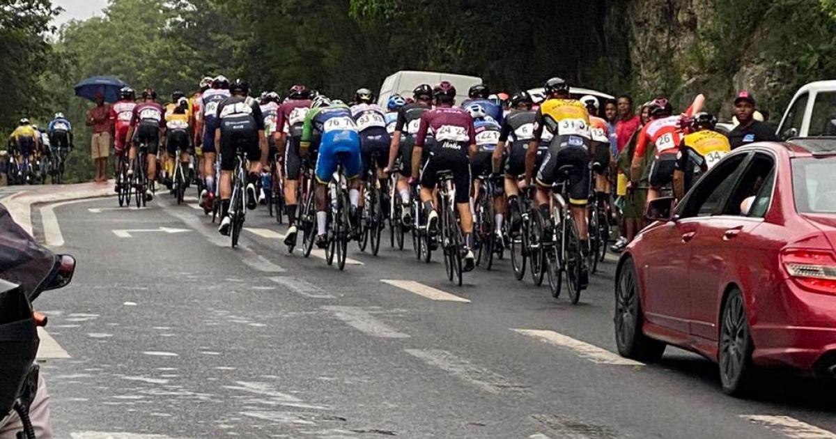     





[Direct] Tour cycliste 2022 : Suivez en direct la cinquième étape entre Baie-Mahault et Les Abymes




