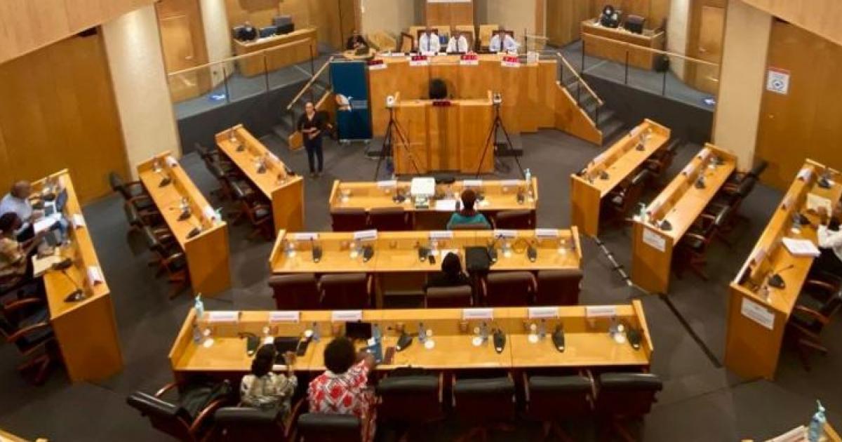     





Suivez la deuxième journée de la séance plénière du mois de novembre




