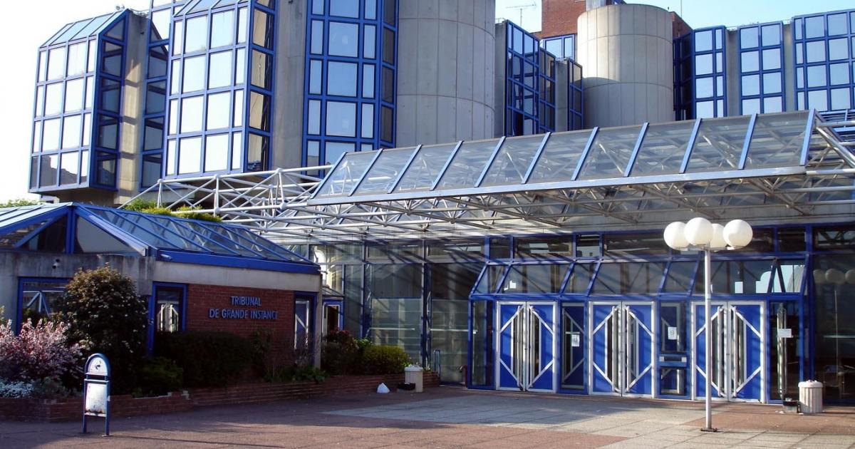 Firmine Richard témoigne au procès de son fils accusé de meurtre