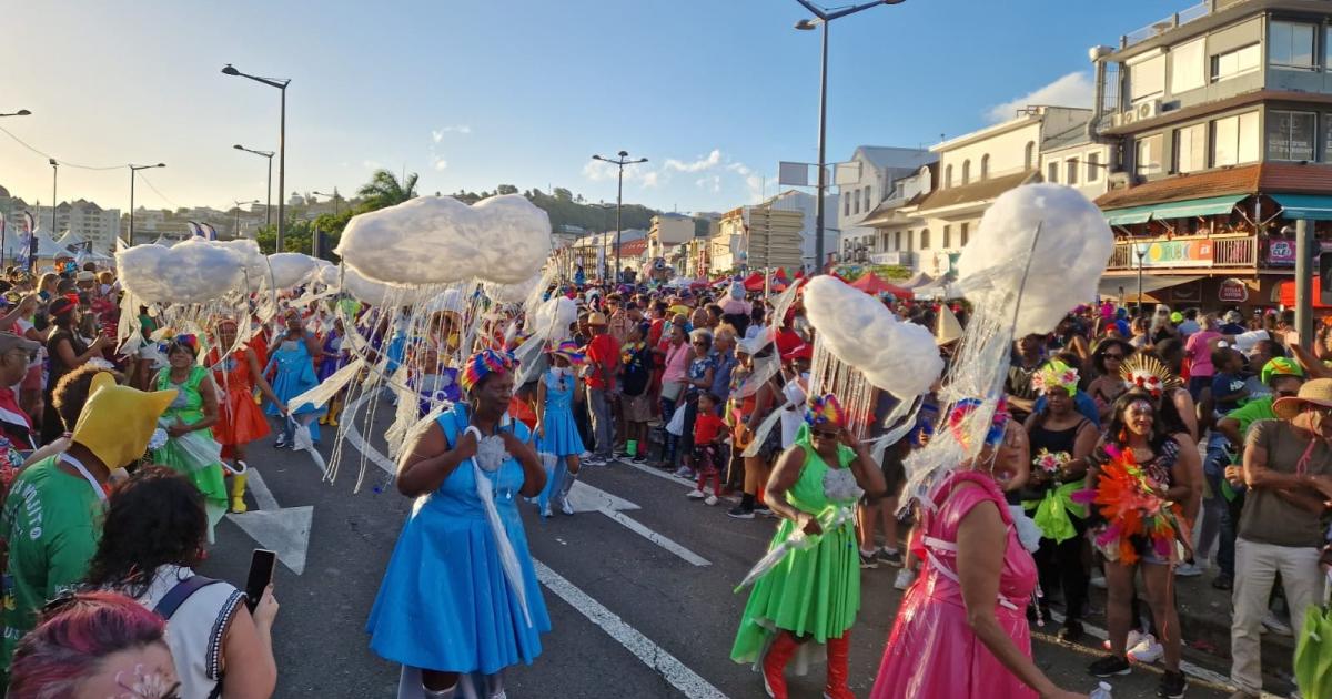 Un dimanche gras de folie à Fort-de-France