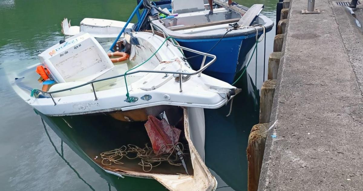     





Un bateau explose à la marina du François




