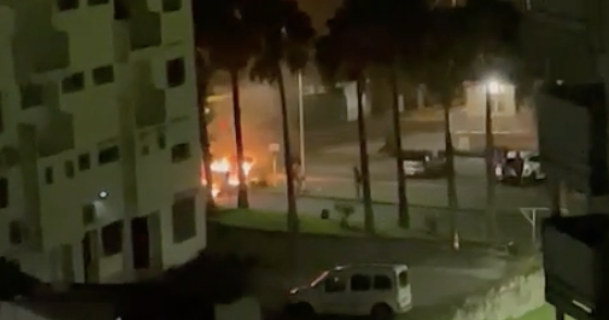 Plusieurs feux de poubelles cette nuit à la cité Ozanam à Schoelcher
