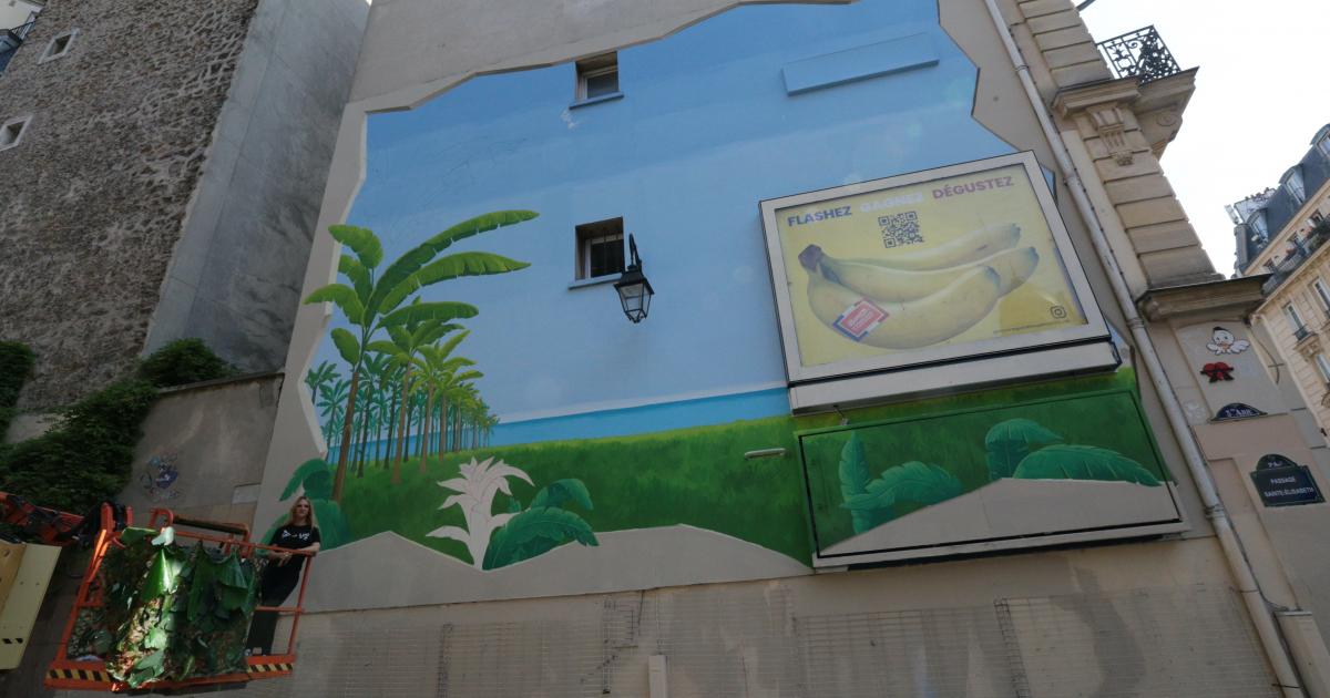 Une immense fresque consacrée à la banane en plein cœur de Paris
