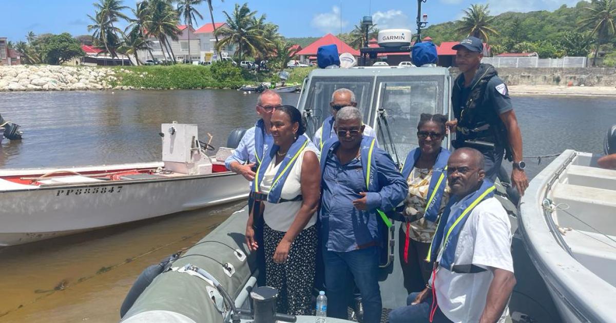 Sargasses : un barrage expérimental bientôt installé à Capesterre à Marie-Galante