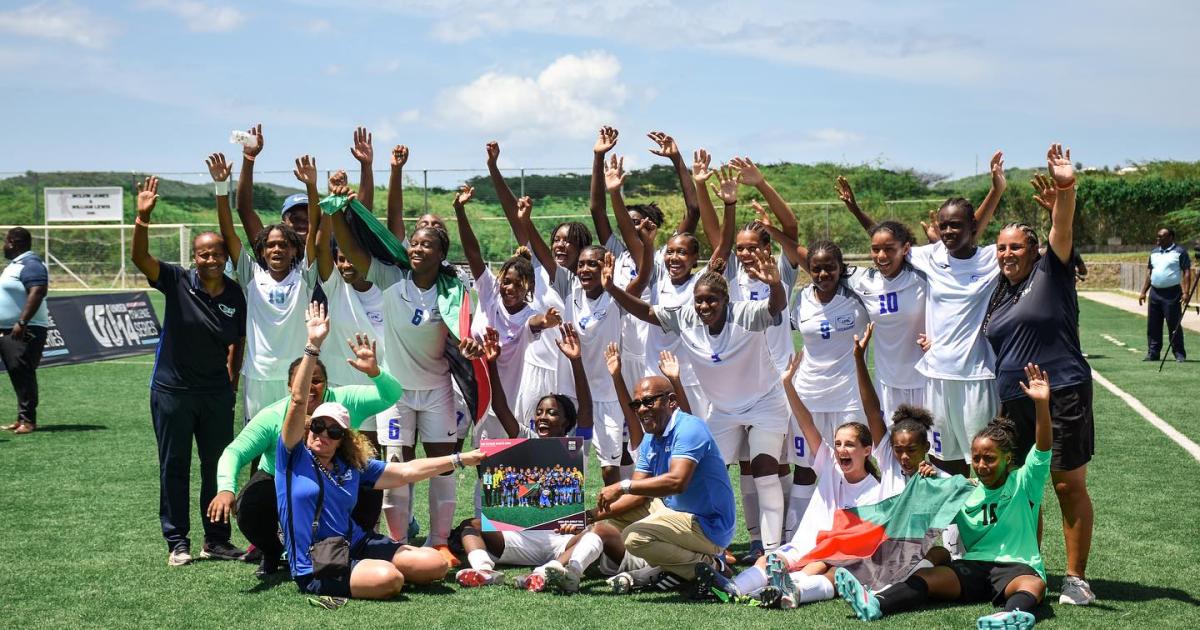 Union Caribéenne de Football : la sélection Martinique féminine U14 gagne la finale contre la Guadeloupe