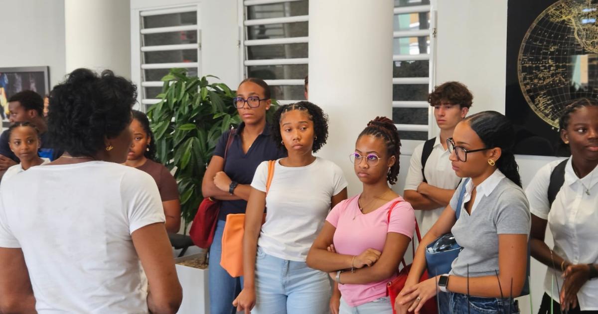 La première promotion d'ingénieurs de l’INSA Caraïbe fait sa rentrée au lycée Schoelcher