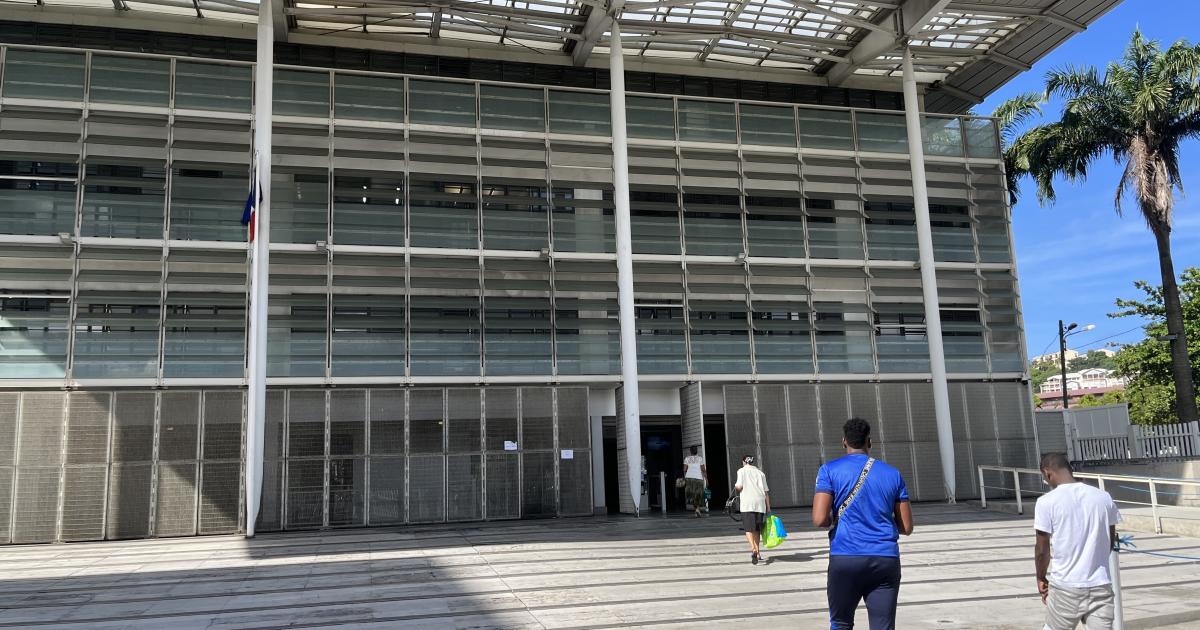 Enquête au CDAD : la présidente du tribunal sur le départ, son avocat dénonce une « cabale »