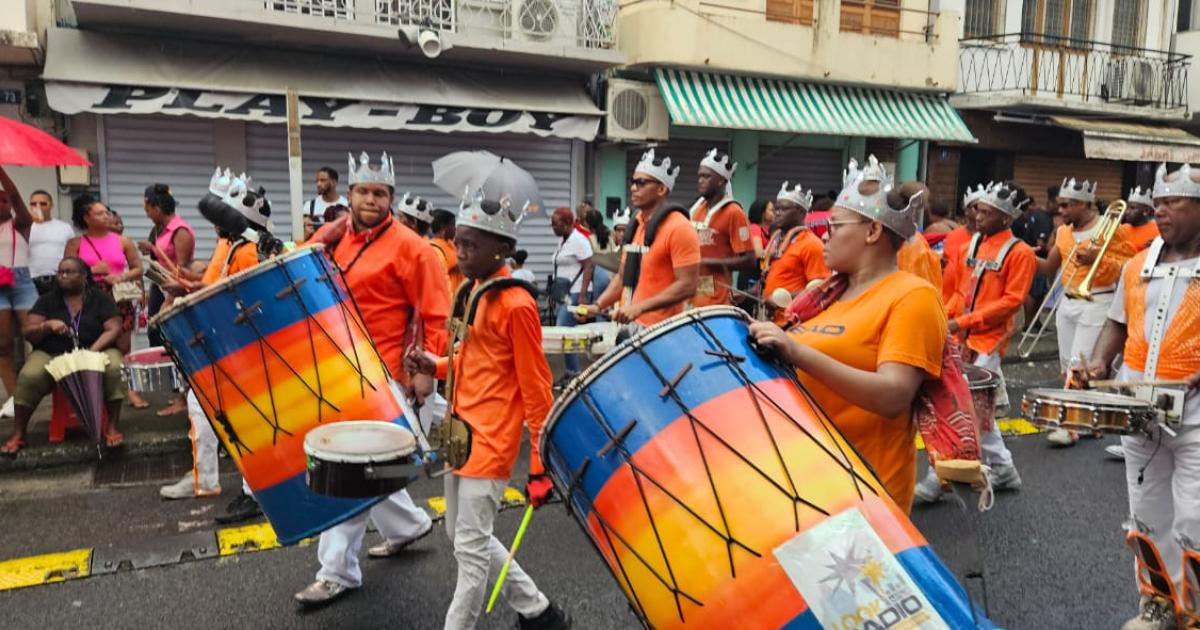 Plus de 8000 personnes pour le lancement du carnaval du Lamentin