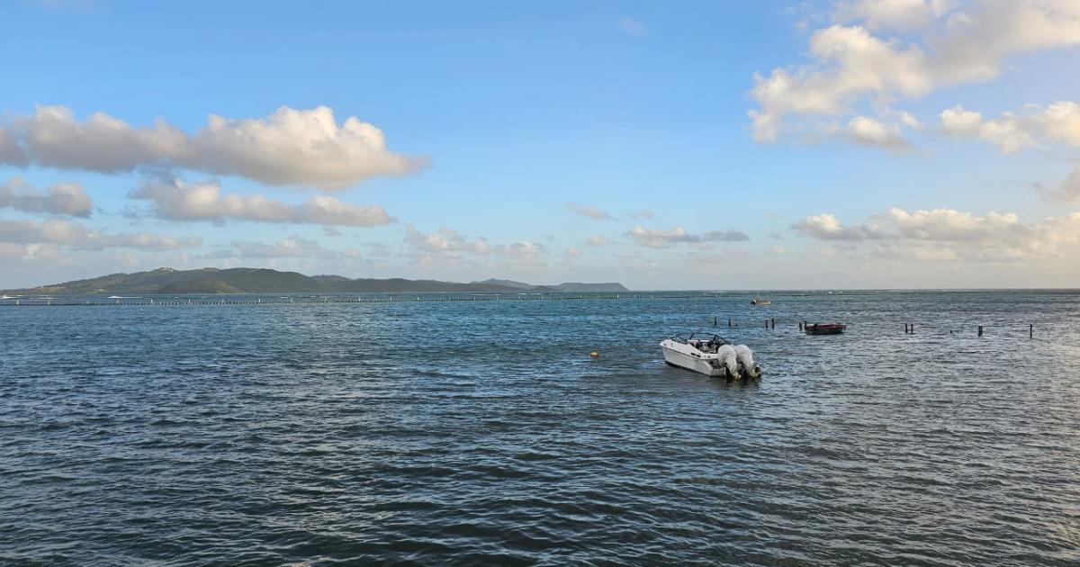 Un bateau s'échoue sur les cayes de l'îlet Madame