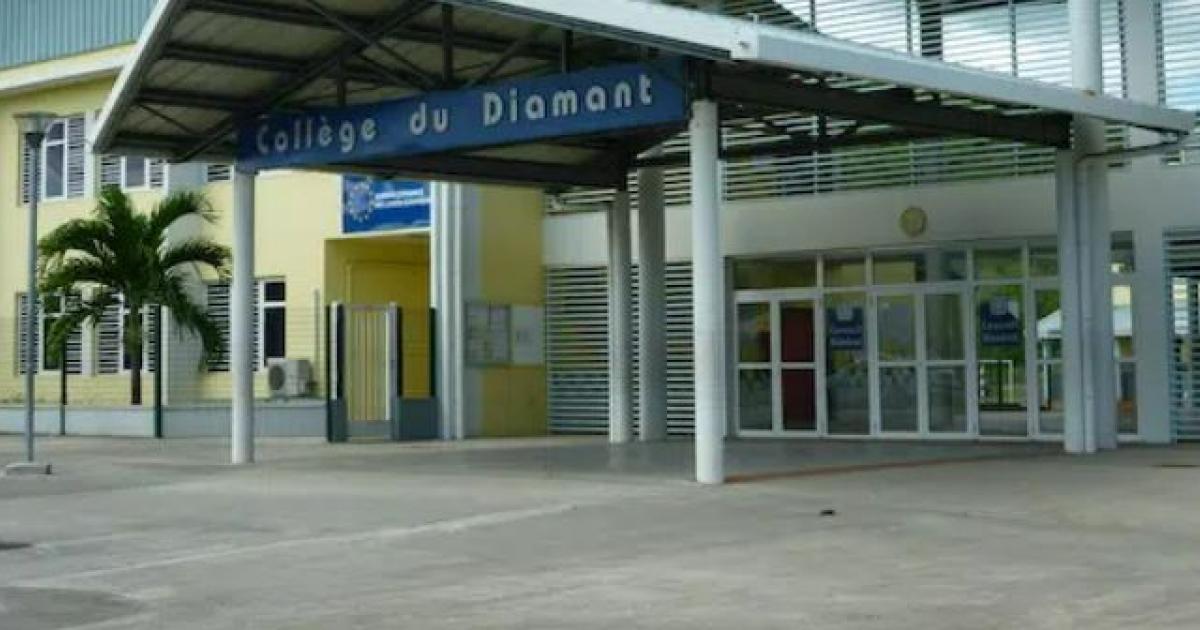 Incendie au Diamant : fermeture d'une école et du collège de la commune