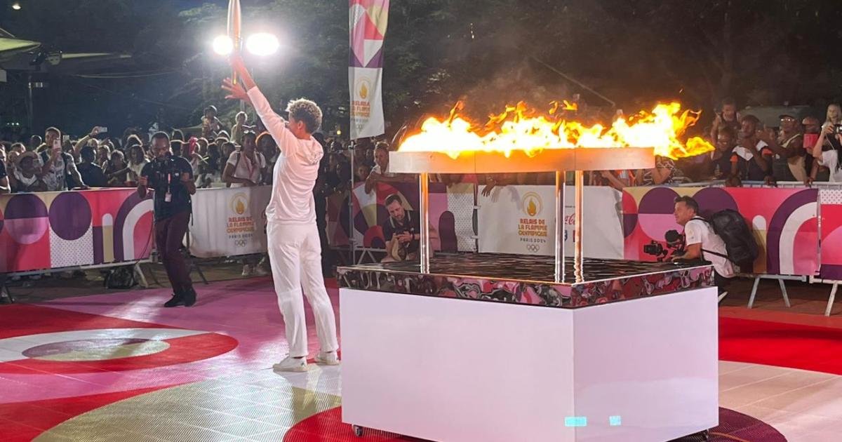     





[EN IMAGES] Revivez la liesse populaire pour l’arrivée de la Flamme Olympique en Martinique




