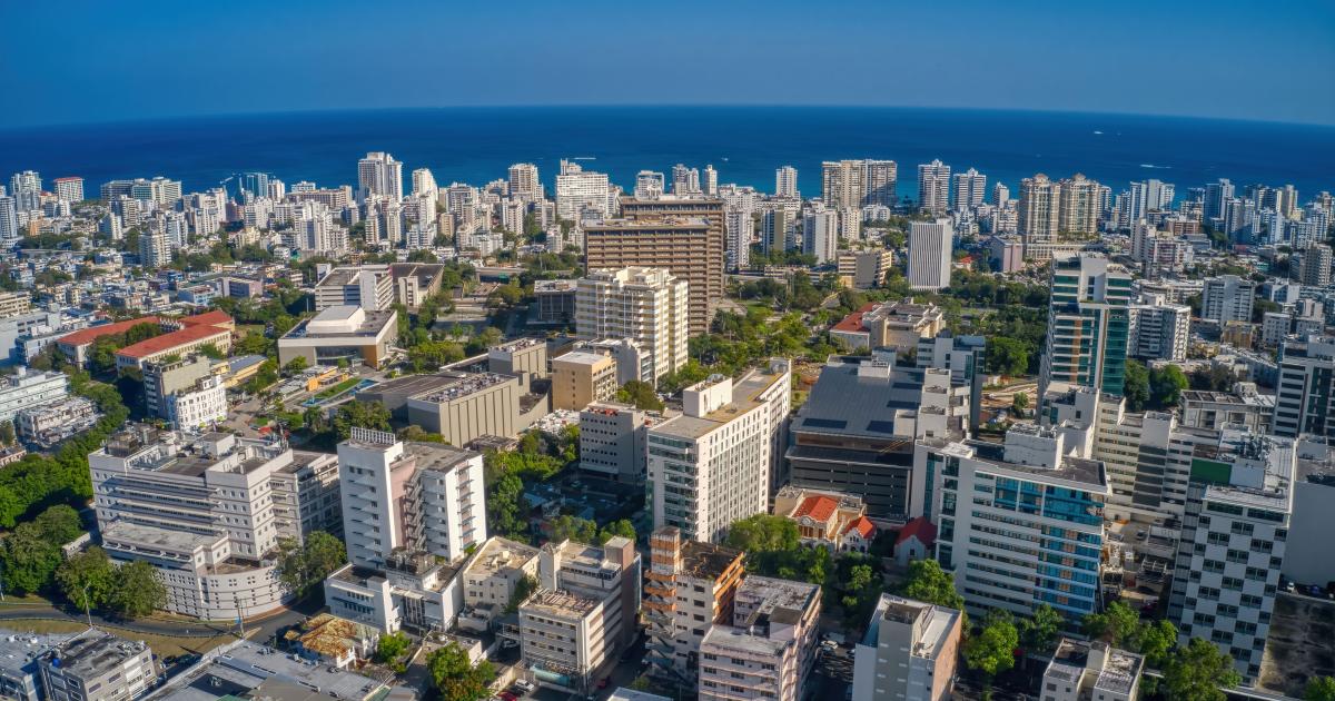 Fortes chaleurs et coupures d'électricité rendent Porto-Rico invivable