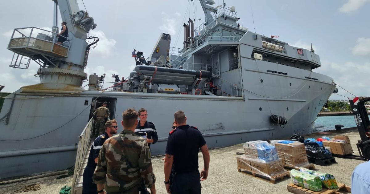     





Un nouveau chargement de dons à destination des îles dévastées par Béryl 




