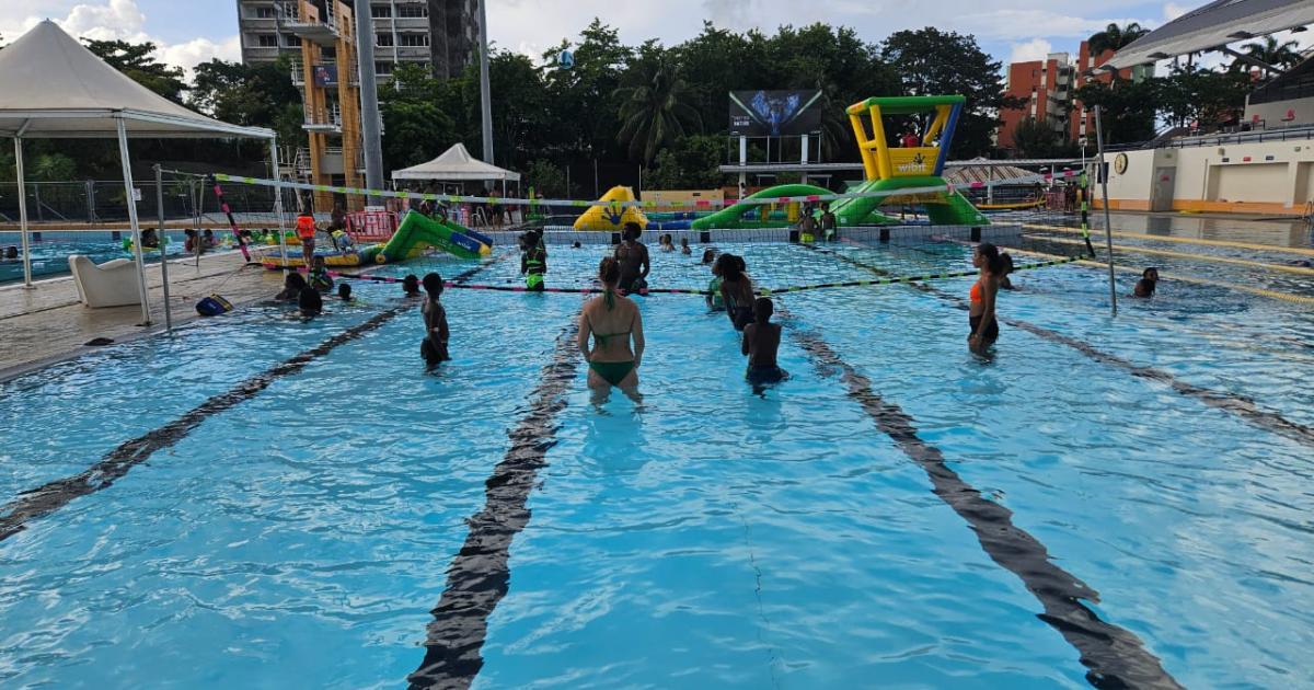 Des Pool Parties organisées par le centre aquatique Pierre Samot