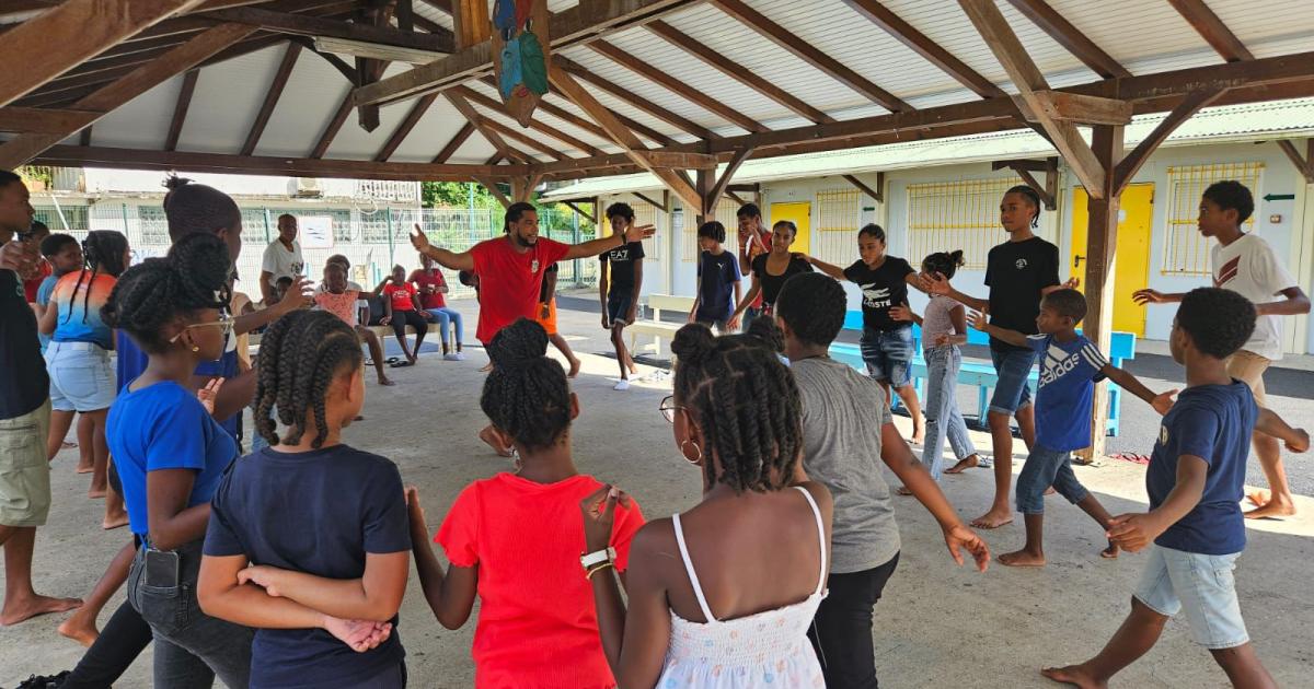 Soutien scolaire et activités culturelles dans les quartiers prioritaires en Martinique