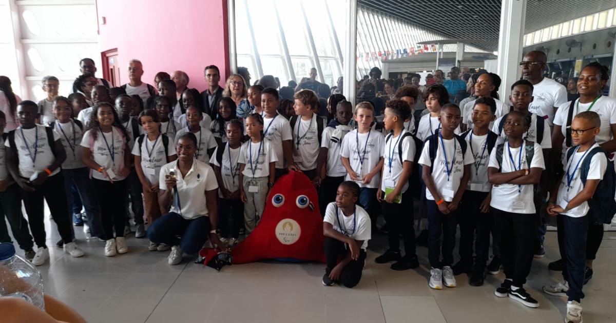 407 élèves de Guadeloupe s’envolent pour les Jeux Paralympiques de Paris 2024