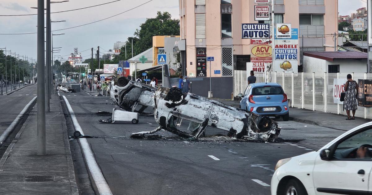 Deux interpellations après la nouvelle nuit de violences à Sainte-Thérèse