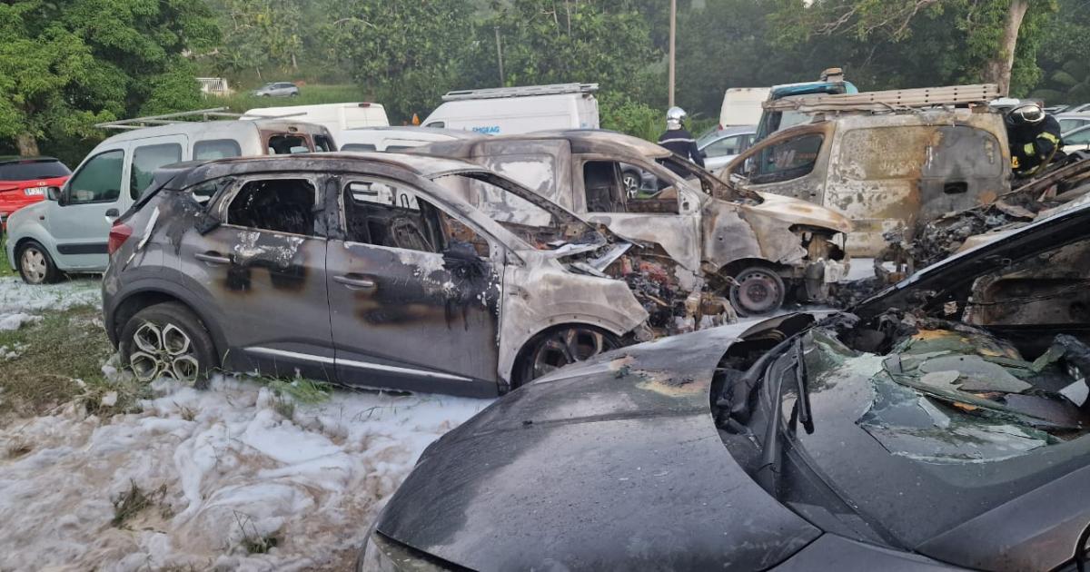 6 véhicules détruits par le feu à Morne-à-l’Eau
