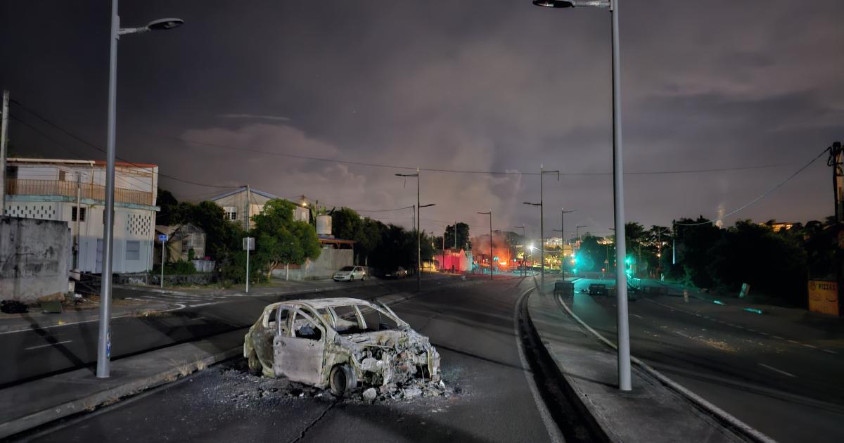 Au cœur du couvre-feu à Fort-de-France : galère et craintes des travailleurs