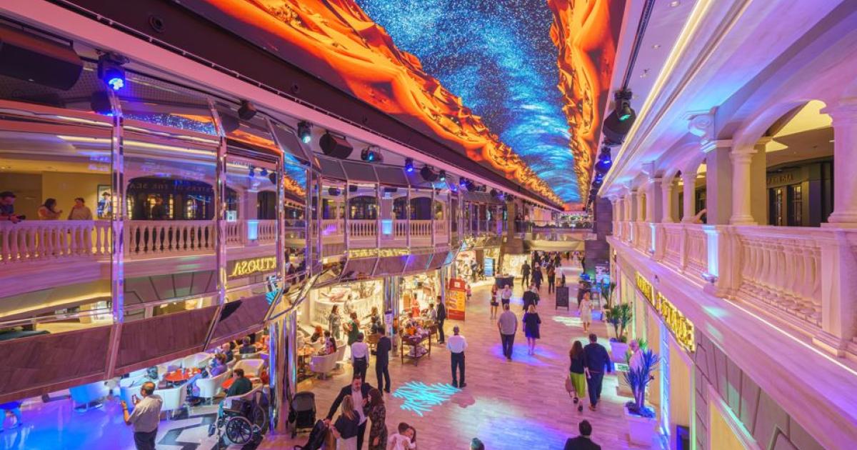     





Avec le MSC Virtuosa, MSC Croisières voit les choses en grand




