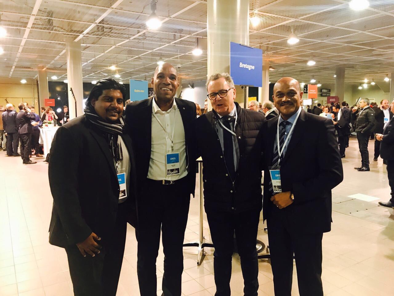 Mael Disa, Olivier Serva, Richard Ferrand et Dominique Théophile.
